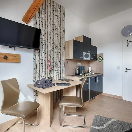 בית הארחה Weinsberger Tal 2*