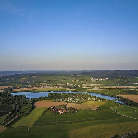 Weinsberger Tal בית הארחה Löwenstein